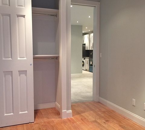 4th image of 854 W 180th St APT 4F