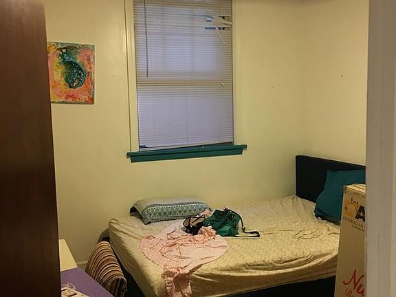 4th image of 3427 N Marshfield Ave #3C