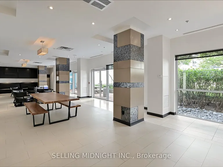 80 Western Battery Rd #307 — Photo 33