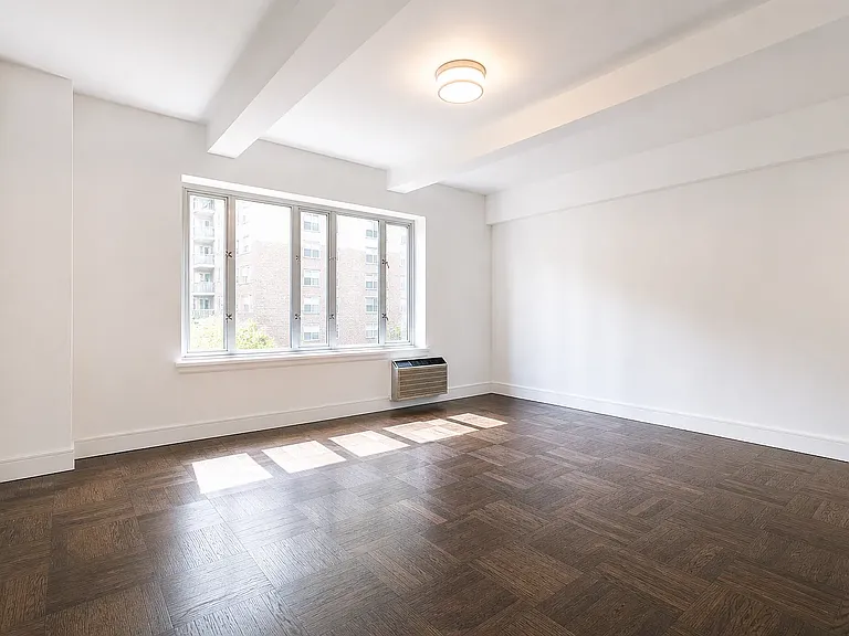 36 E 36th St #5C — Photo 7
