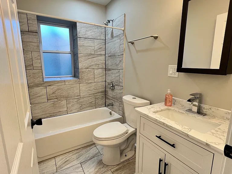 2408 S Trumbull Ave — Photo 8