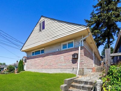 2108 7th Street, Bremerton, WA, 98312