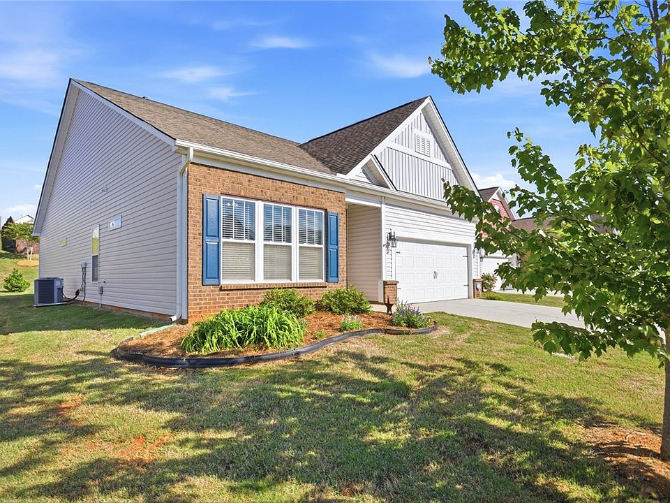 1st image of 606 Fern Hollow Trl