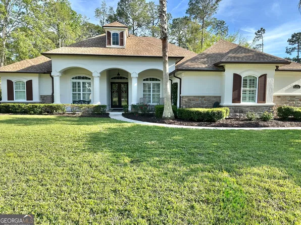 221 Osprey Cir, Saint Marys, GA 31558