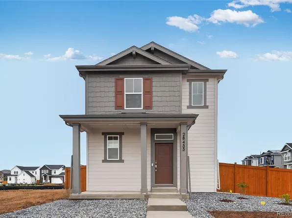 28455 E 3rd Avenue, Watkins, CO 80137