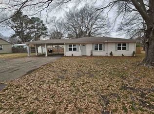 993 Greenview Rd, Collierville, TN 38017