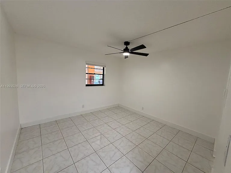 400 Commodore Dr #101 — Photo 11