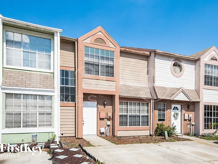 11005 Yorkshire Ridge Ct — Photo 2