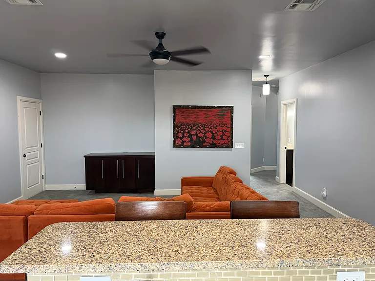 319 Taylam Rd — Photo 35