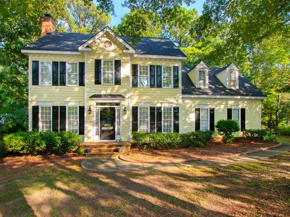 6201 King Croydon Ct, Raleigh, NC 27603