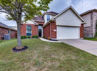 3124 Middleview Rd, Fort Worth, TX 76108