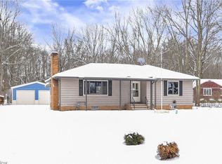 26649 Cook Rd, Olmsted Falls, OH 44138