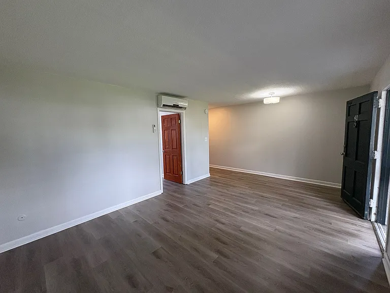 3112 W Horatio St #40 — Photo 4