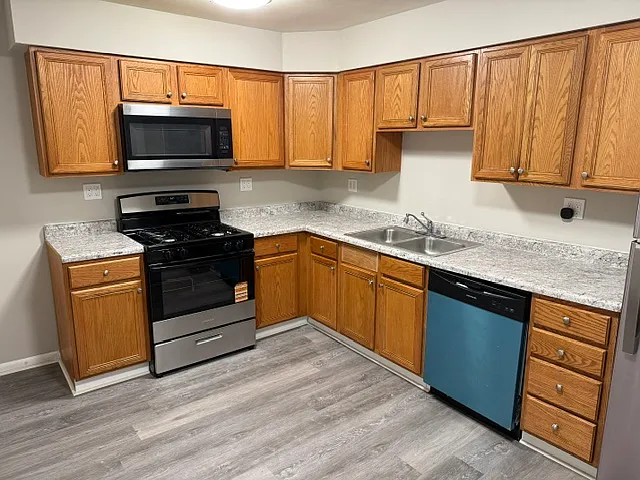 1539 Wentworth Ave #3E — Photo 3