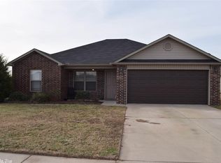 12700 Bell Flower Dr, North Little Rock, AR 72117