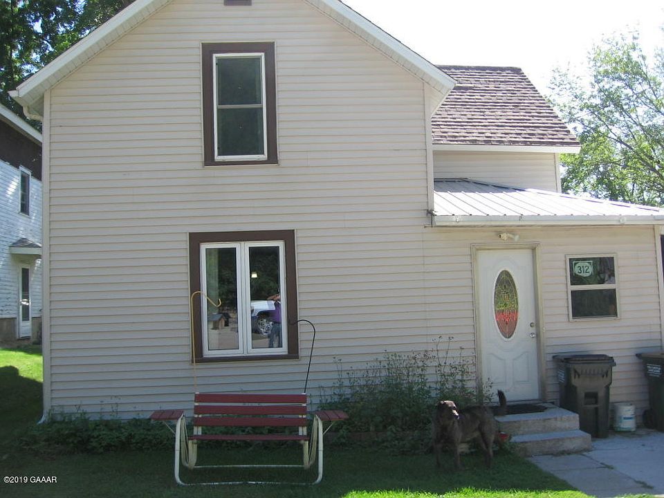 1st image of 312 Main St