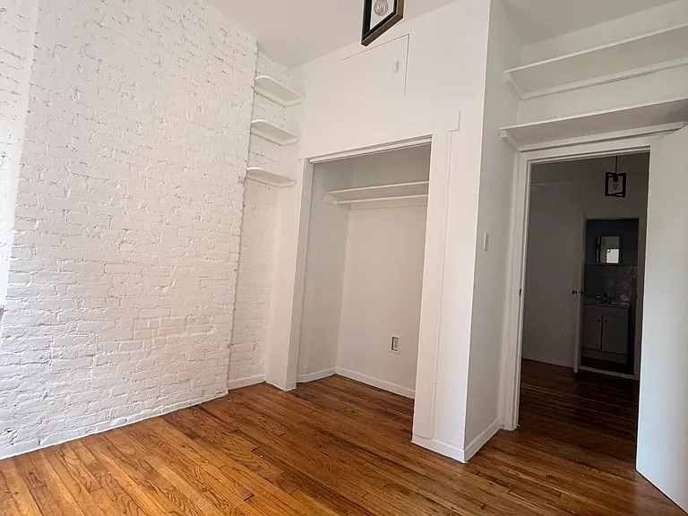 158 1st Ave #6 — Photo 9
