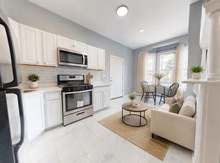 363 Forrest St #1, Jersey City, NJ 07304