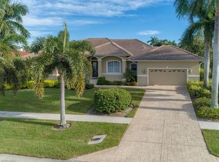 532 Tigertail Ct, Marco Island, FL 34145