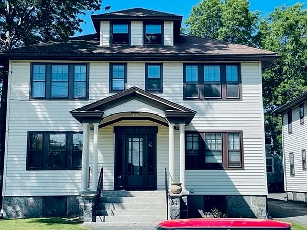 61 Presidents Ave #1L
