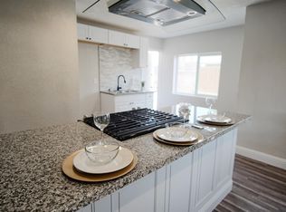 2979 E Weldon Ave, Fresno, CA 93703