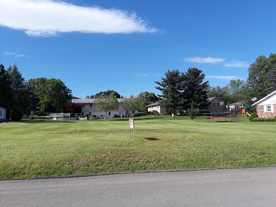 2nd image of Lot # 610 Sunrise Ln