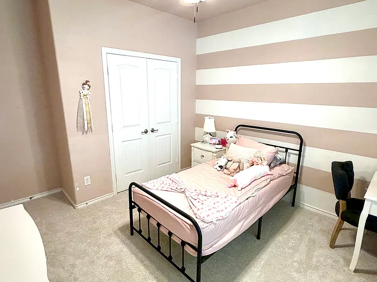 100 Cole Ct — Photo 9