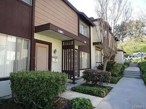 2260 Shady Hills Dr Photo 1