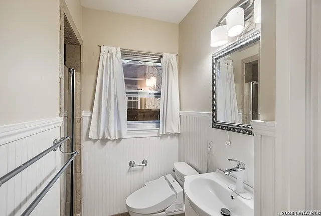 167 E Edgewood Pl — Photo 16