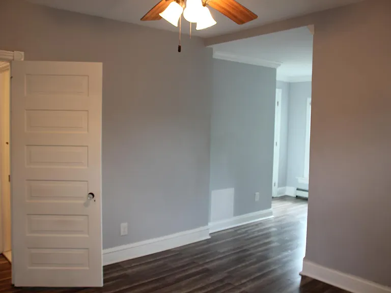 46 Franklin Ave — Photo 16