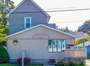 1223 1st St, Huntington, IN 46750