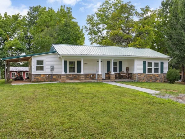 5773 Community House Rd, Columbia, VA 23038