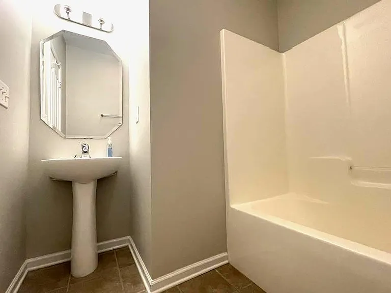 10345 Falling Leaf Dr NW — Photo 22