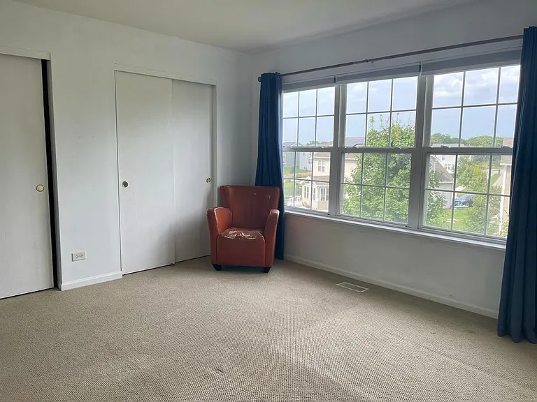 880 Genesee Dr — Photo 28