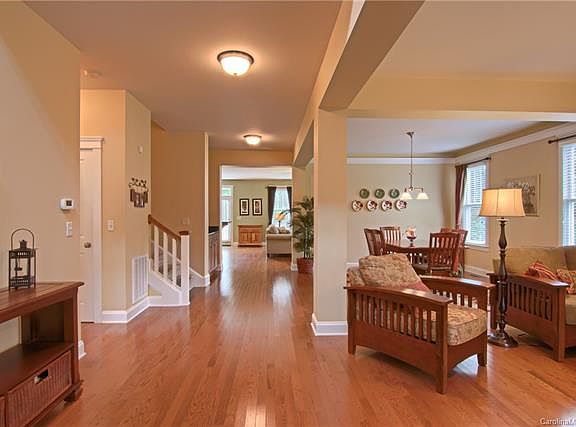 4th image of 249 Almond Branch Dr
