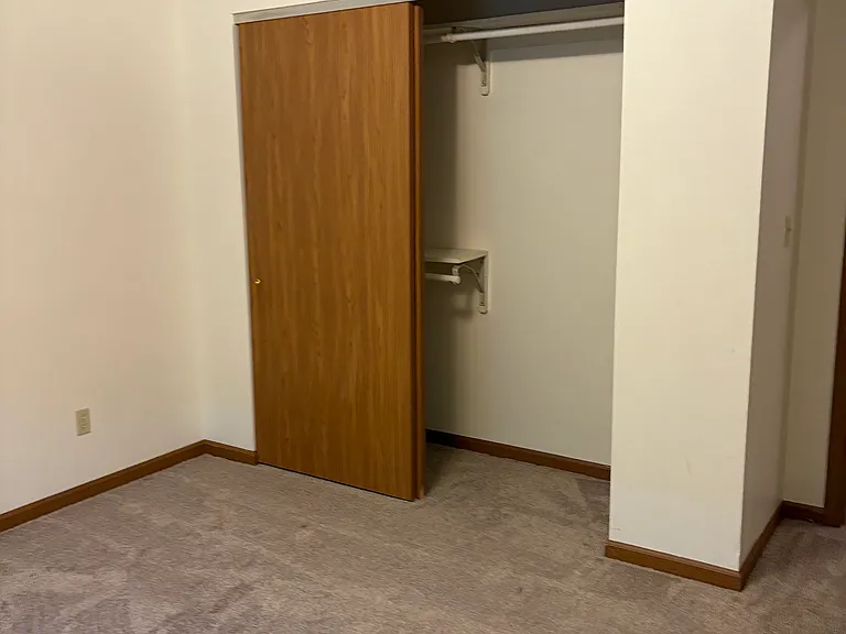 260 Clark St #B — Photo 7