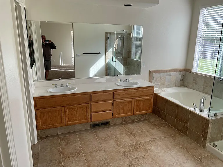 5244 Tapestry Ct — Photo 11