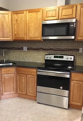 4024 Green St Photo 1