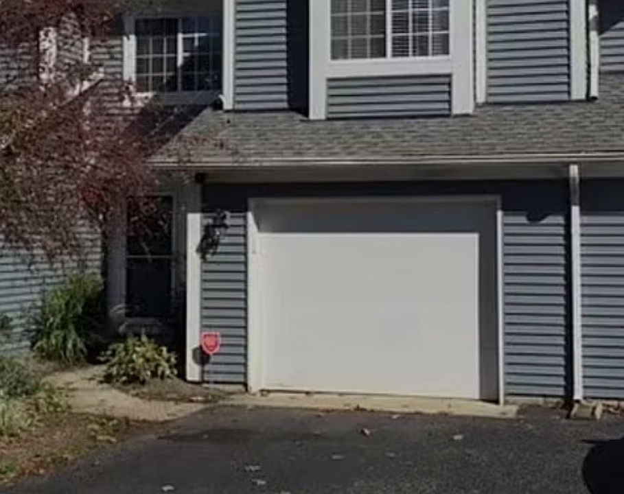 1st image of 3417 Bay Point Way