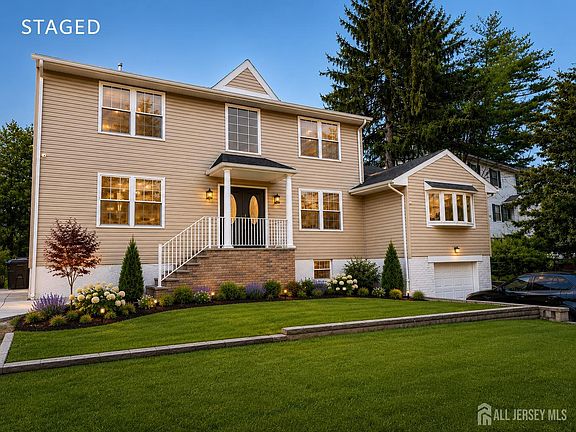2nd image of 143 Milltown Rd
