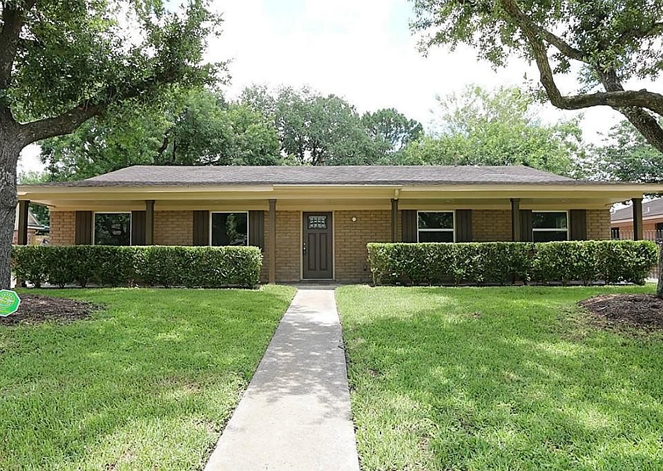 1st image of 5434 Queensloch Dr