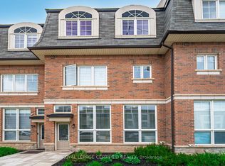 2420 Baronwood Dr #4301, Oakville, ON L6M 0X6