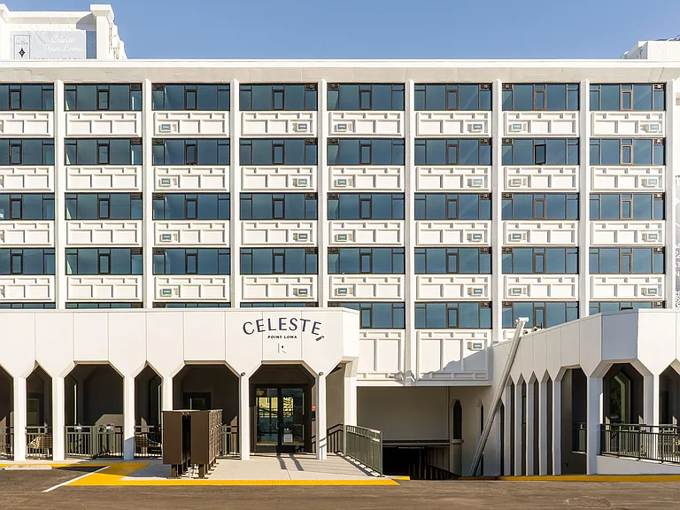 Celeste — Photo 77