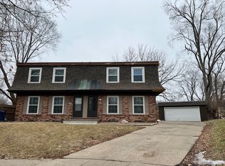 6634 Holcomb Cir, Des Moines, IA 50322