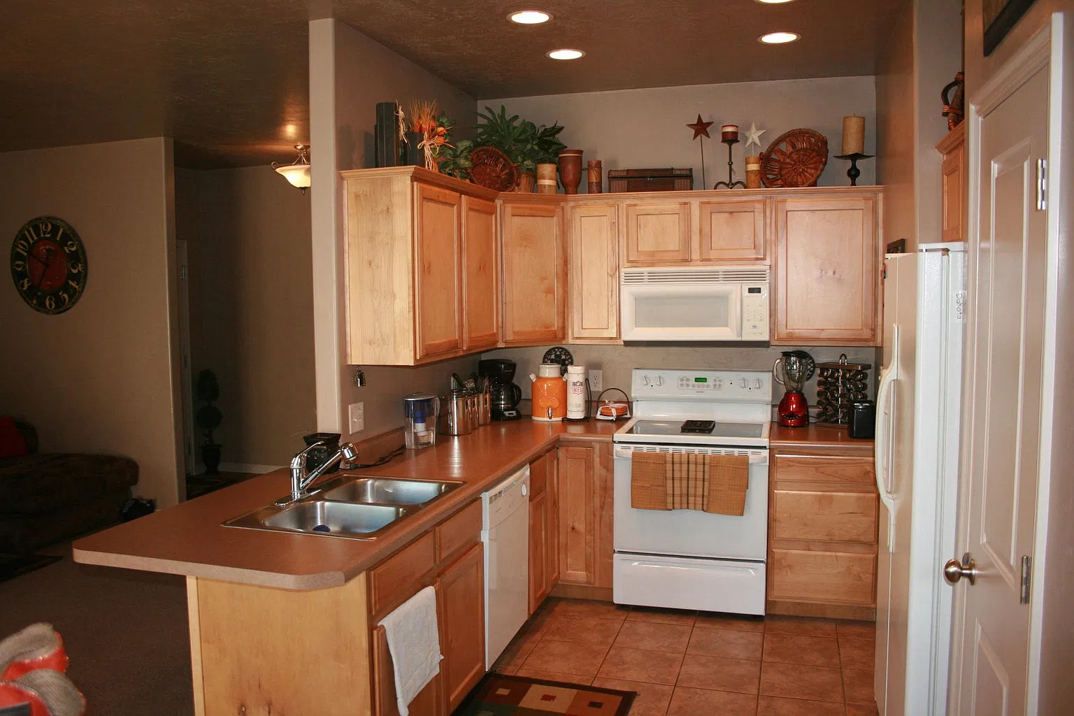 3 bed, 1559 sqft, $1,850 — Photo 4