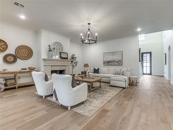 5th image of 9701 Quail Hollow Way