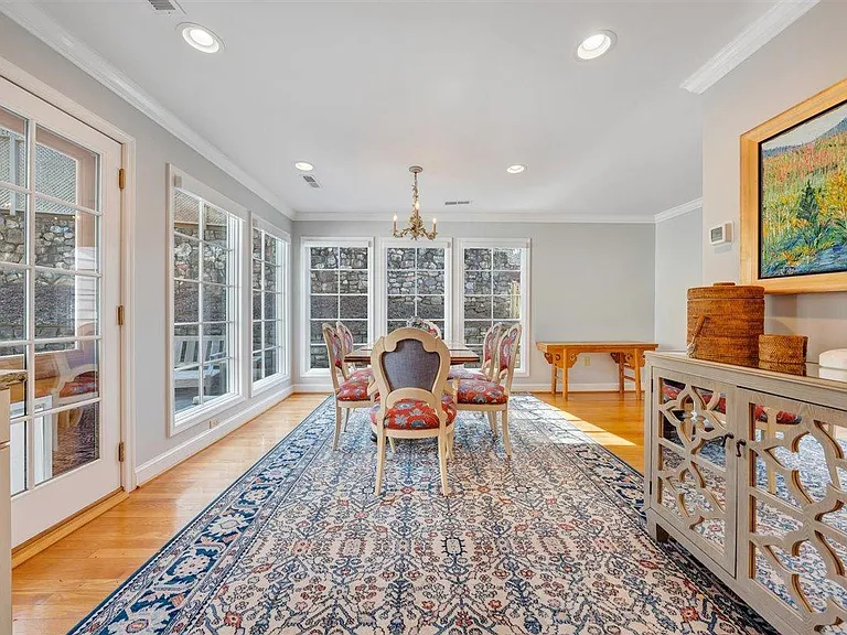 3044 Hemlock Ln SW — Photo 12