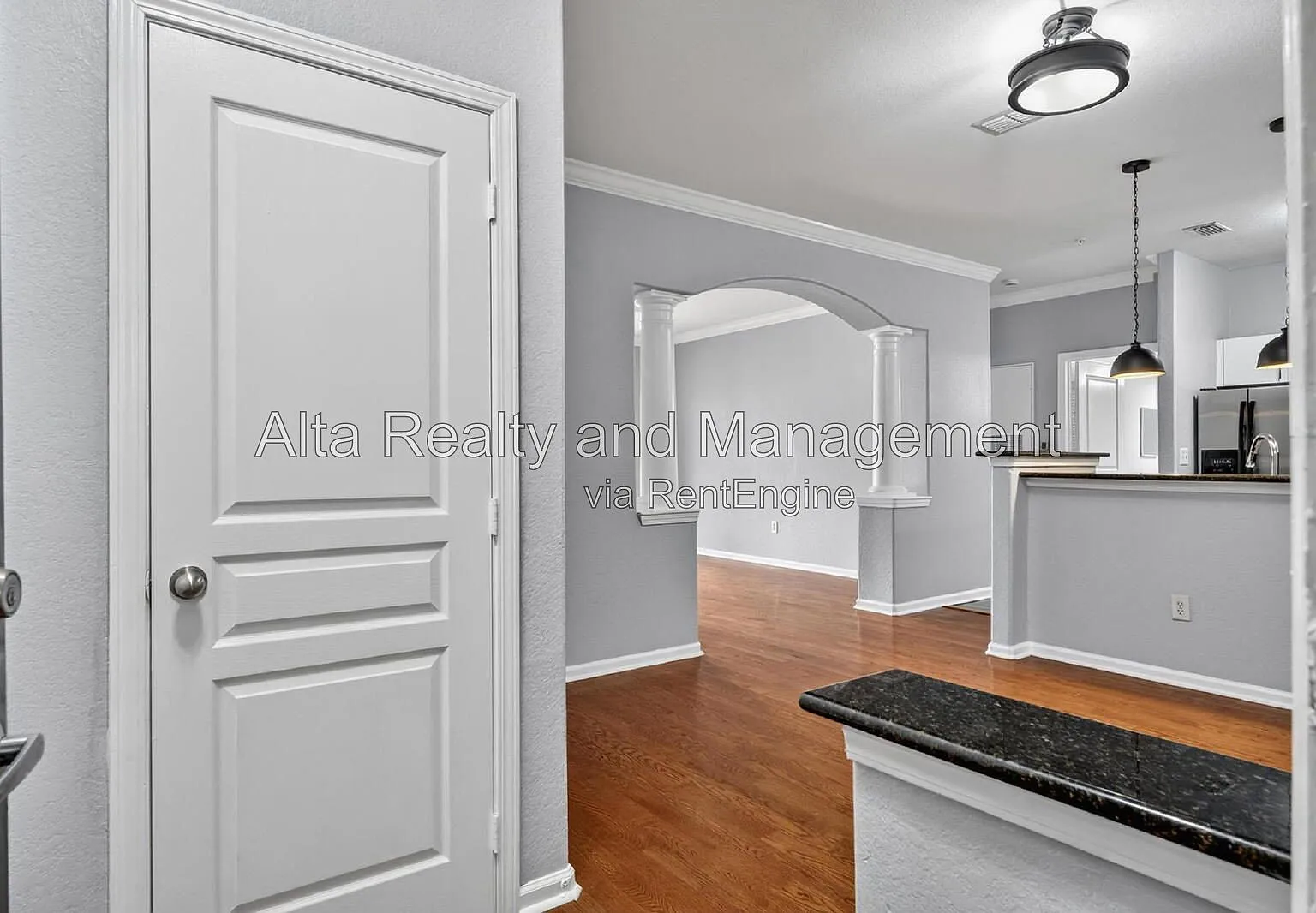 2 bed, 2.0 bath, 1100 sqft, $1,550 — Photo 3