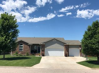 902 E 36th Ave, Hutchinson, KS 67502