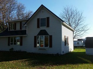 310 Herbert St, Blanchard, MI 49310